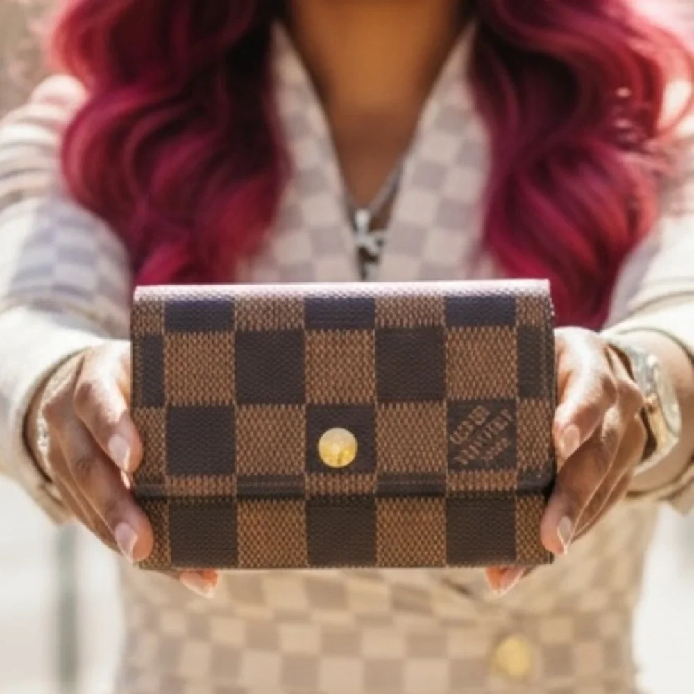 LOUIS VUITTON Damier Ebene Canvas Tri-Fold Wallet w/Box & Dust Bag, EUC